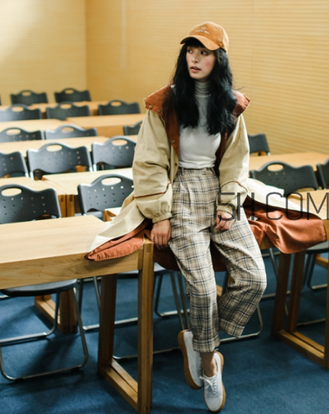 卡其色风衣配什么鞋子好看图片,风衣配什么鞋子好看女