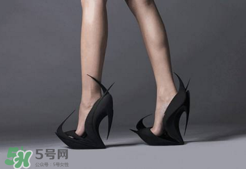 UNITEDNUDE是什么牌子,newnuobalun是什么牌子