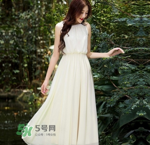 十月份三亚天气温度,三亚气温10月份