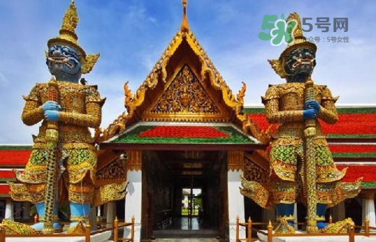 泰国十一月份冷吗,冬天去泰国冷吗