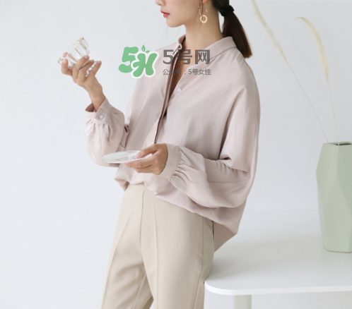 真丝衣服怎么洗涤和保养方法,怎么洗真丝衣物