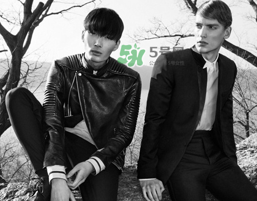 public school品牌,英国的public school是什么意思