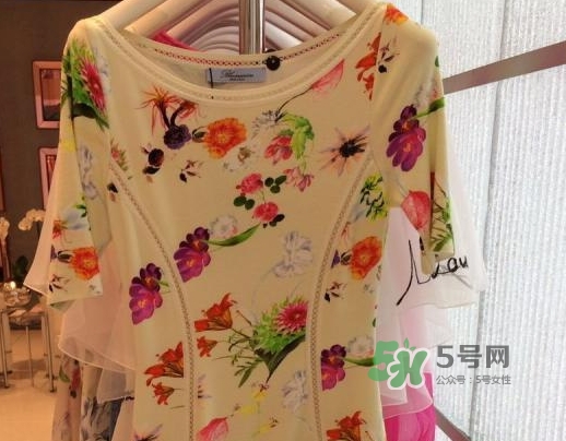 blumarine属于几线品牌,bleu是什么牌子的衣服 blumarine属于几线品牌,bleu是什么牌子的衣服