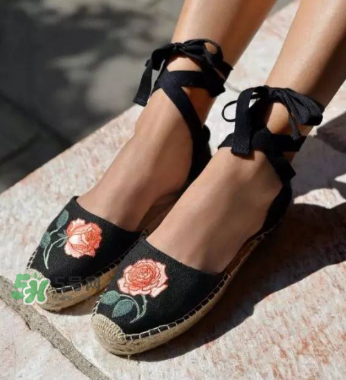 sorel冰熊鞋码偏大偏小,思加图鞋码偏大还是偏小