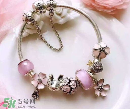 潘多拉手链保值吗,潘多拉手链值得买吗