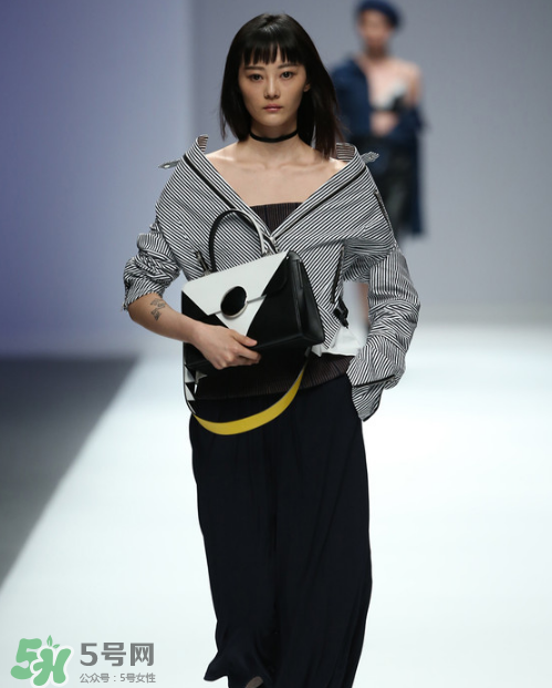 迪桑娜的包包什么档次,迪桑娜经典款包包图片 迪桑娜的包包什么档次,迪桑娜经典款包包图片