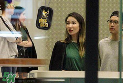 萧亚轩的小鲜肉男友,萧亚轩现任男朋友分手了吗 萧亚轩的小鲜肉男友,萧亚轩现任男朋友分手了吗