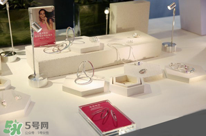 潘多拉手镯真假鉴别图,潘多拉手镯怎么看是不是正品