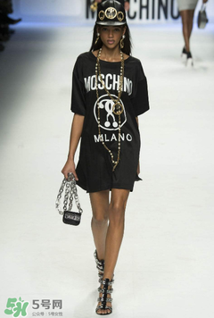 moschino属于奢侈品吗,moschino什么档次的衣服