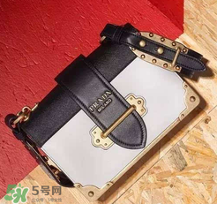prada cahier有几款,prada cahier系列哪款好看