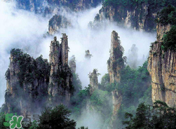 一月份去张家界穿什么衣服,这个时候去张家界穿什么衣服