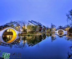 一月份去杭州穿什么衣服,这个季节去杭州穿什么衣服