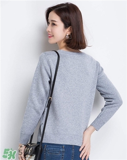 羊毛衫的领口变松大怎么能缩小,羊绒衫领口变大怎么办