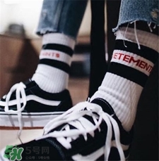 vetements袜子鞋官方价,vetements丝袜 vetements袜子鞋官方价,vetements丝袜