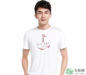 四月份可以穿短袖吗?,4月份可以穿短袖吗