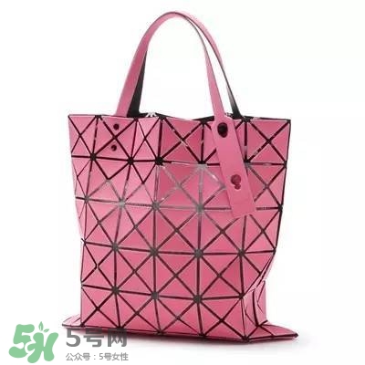 三宅一生包包日本价格,三宅一生包国内专柜价格 三宅一生包包日本价格,三宅一生包国内专柜价格