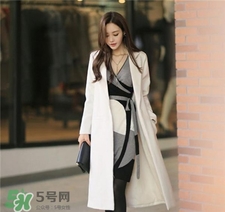 白色衣服染上黄色怎么办,整件白色衣服染色了怎么办,要怎么洗