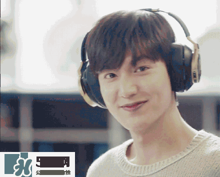 韩国耳机品牌,李敏镐都穿啥牌子的衣服