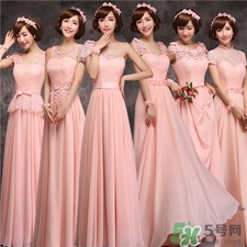 穿礼服穿什么袜子,穿婚纱需要穿袜子吗