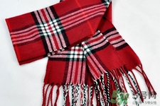 羊毛绒围巾掉毛怎么办,羊绒围巾掉毛怎么办? 羊毛绒围巾掉毛怎么办,羊绒围巾掉毛怎么办?