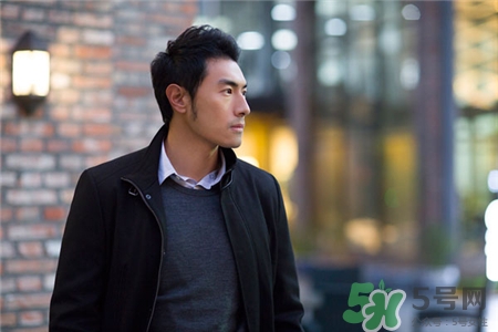 起球的呢子大衣怎么处理,大衣起球了怎么办