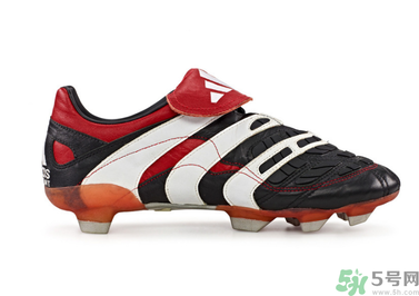 阿迪达斯怎么分辨真假,如何鉴别阿迪达斯鞋子是不是正品