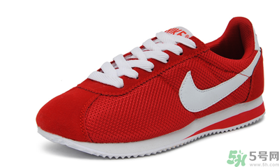 耐克鞋子怎么看型号,耐克鞋从哪里看款式型号