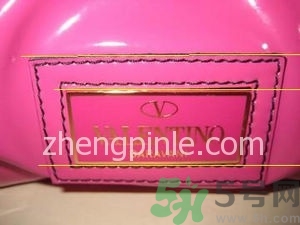 华伦天奴男鞋真假辨别,valentino真假辨别科普贴 华伦天奴男鞋真假辨别,valentino真假辨别科普贴