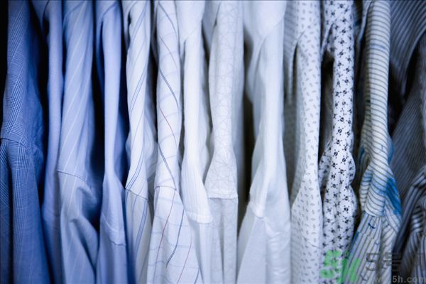 哪种面料不易皱,不易起皱的面料 哪种面料不易皱,不易起皱的面料