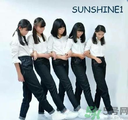 撞衫不可怕,谁丑谁尴尬,撞衫的尴尬