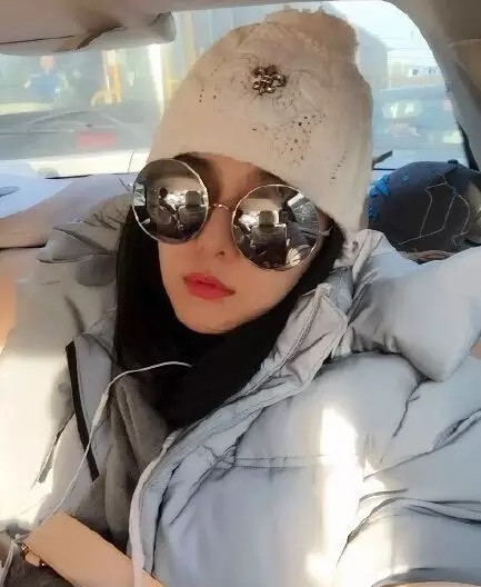 明星戴针织帽,明星帽子搭配图片