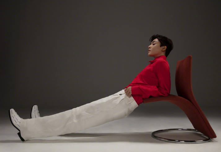 男人穿什么衣服有气质,身材好的男生穿衣服有多好看