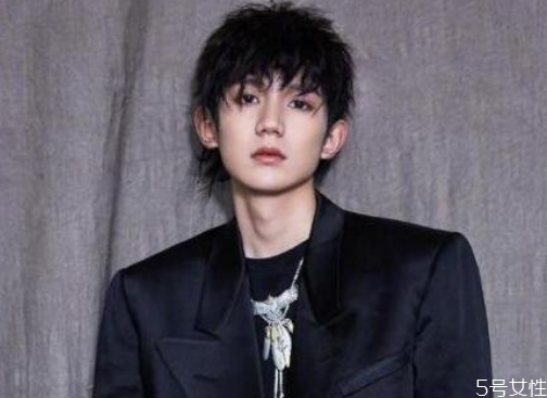 烟花烫适合什么脸型男,烟花烫适合什么脸型?