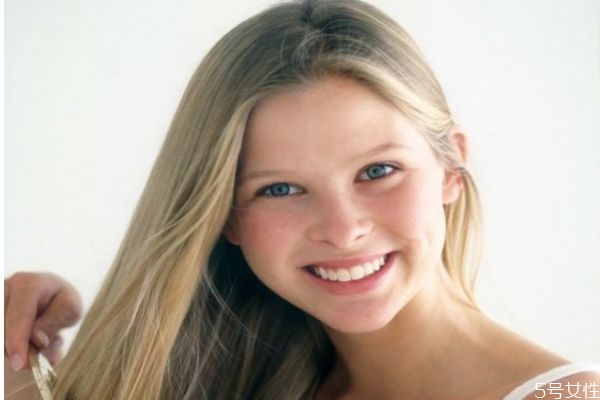 头发用柔顺剂好吗?,网上买的头发柔顺剂效果怎么样