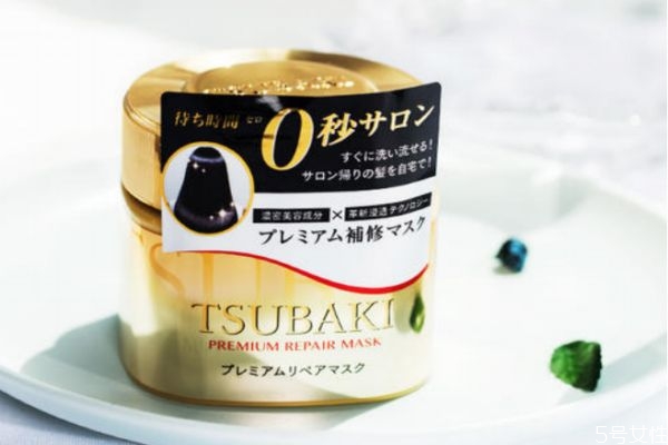 用了发膜之后头发特别油,用完发膜感觉头发油油的 用了发膜之后头发特别油,用完发膜感觉头发油油的