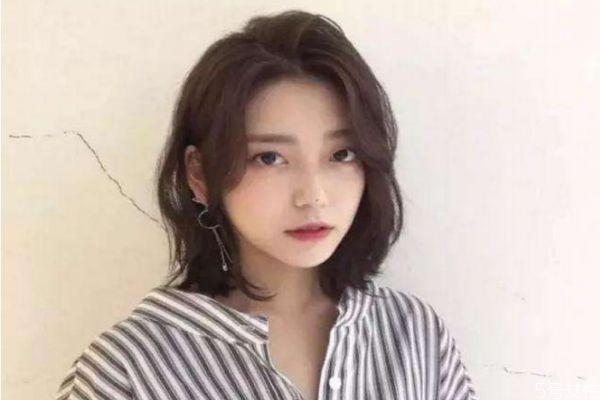 瓜子脸女生适合什么样的刘海?,瓜子脸女生最佳刘海