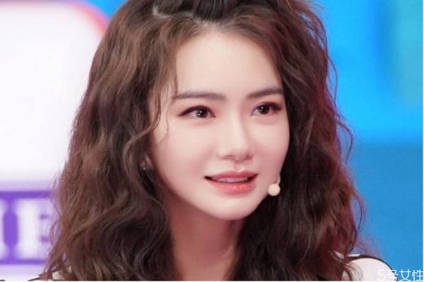 烫个羊毛卷大概多少钱男,烫个羊毛卷大概多少钱宜都