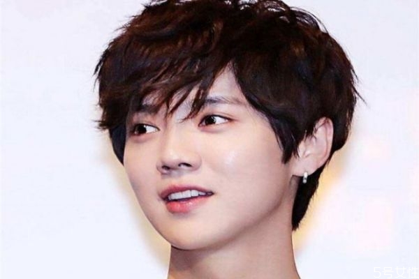 男士短发摩根烫的发型效果图片,男士短发摩根烫教程