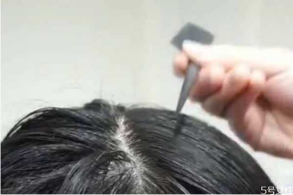 摩根烫要上定型药水吗?,摩根烫药水怎么用