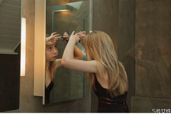 染发剂过期了还能用吗,不小心用了过期染发剂