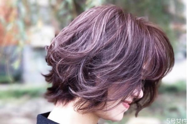 染发和漂发的危害,需要漂的发色对头发有什么伤害