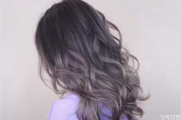 染发要怎么染,染什么头发不用漂