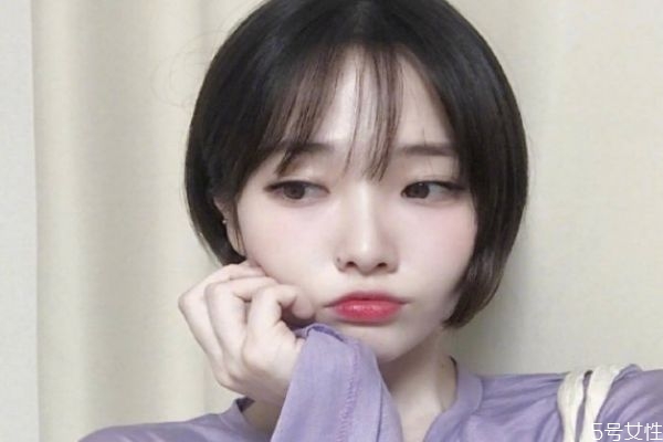 适合圆脸的发型有哪些,圆脸个子小适合什么发型