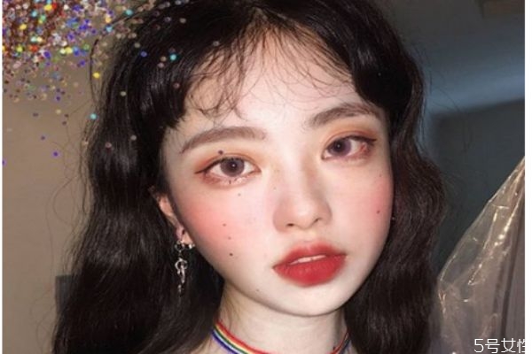 头发打薄可以烫吗,头发打薄还能烫吗