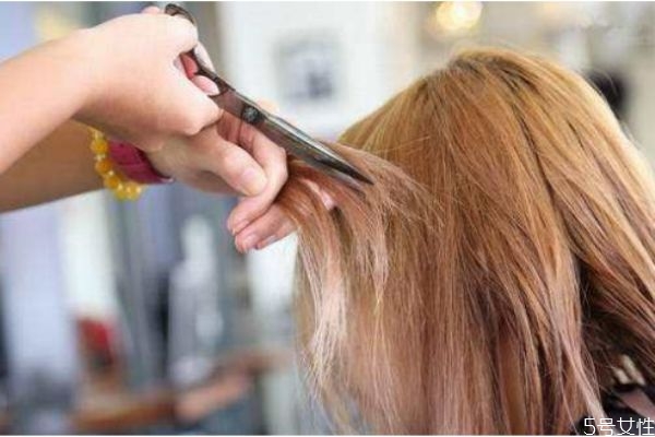 剪头发之前一定要洗头吗,剪头发前要不要洗头发 剪头发之前一定要洗头吗,剪头发前要不要洗头发