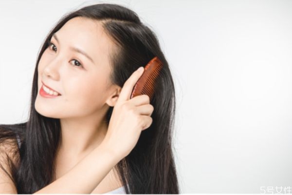 直发夹板怎么弄卷发刘海,直发夹板怎么弄卷发短发