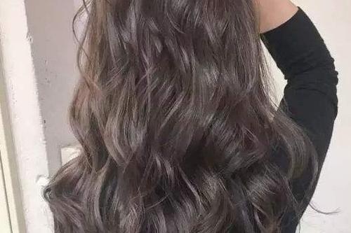 脸大适合烫哪种卷发,大脸适合烫什么样的卷发