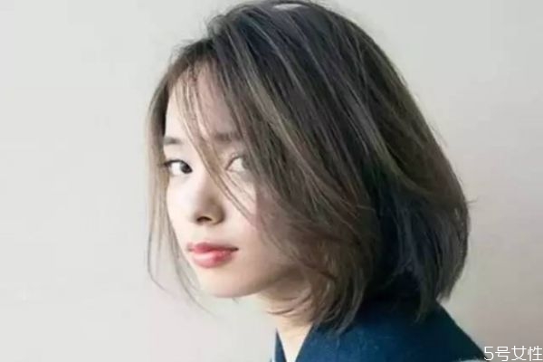 头发油可以用爽身粉吗?,头发油用爽身粉有用吗 头发油可以用爽身粉吗?,头发油用爽身粉有用吗