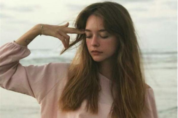 头屑是怎么造成的,起头皮屑是什么原因导致的