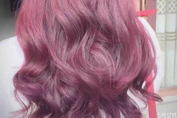 染发后能做护理吗,染完头发可以直接做护理吗